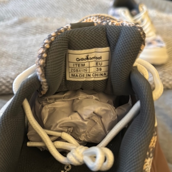 New Onex Leopard Print Sneakers - Picture 6 of 6